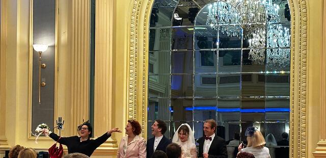 Komödie &amp; Dinner – Eine total verrückte Hochzeit | Foto: © Gabriele Czeiner