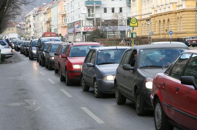 2022 sind bei allen Feinstaub-Messstellen in Österreich die Richtwerte der WHO überschritten worden sowie bei 75 Prozent der Stickstoffdioxid-Messstellen. | Foto: Oliver Wolf