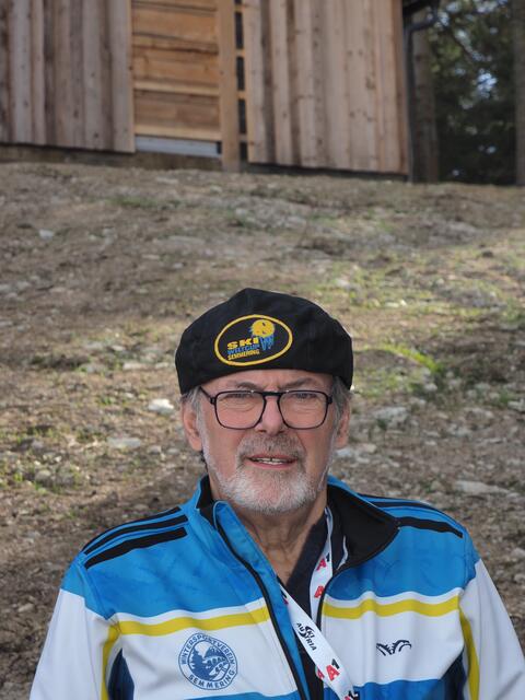 Franz Steiner präsentierte die Neuerungen für den Ski-Weltcup.
