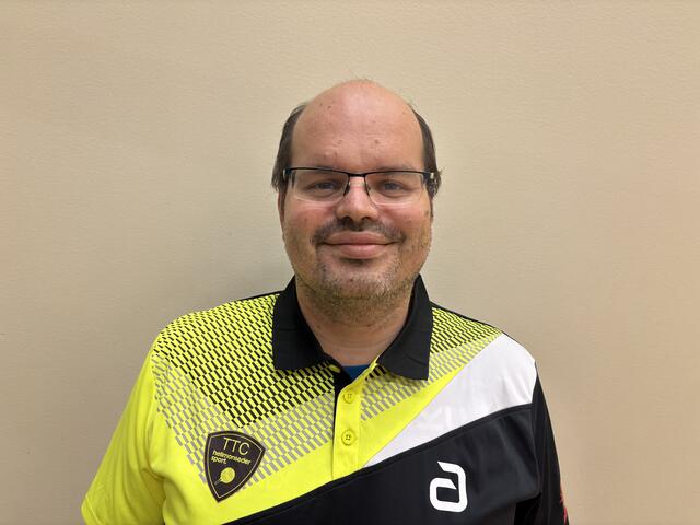 Christian Raninger ist Obmann vom TTC Hellmonseder Sport und in der Tischtennis-Bundesliga als Schiedsrichter aktiv. 