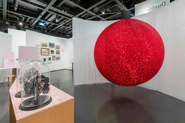 Auch ein Nachbau der Weihnachtsdeko der Rotenturmstraße ist Teil der Ausstellung. | Foto: Klaus Pichler/Wien Museum