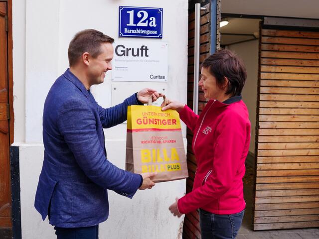 Die Billa Gruftsackerl-Aktion geht bereits in die dritte Runde.  | Foto: Gillian Scharf / Regionalmedien Austria