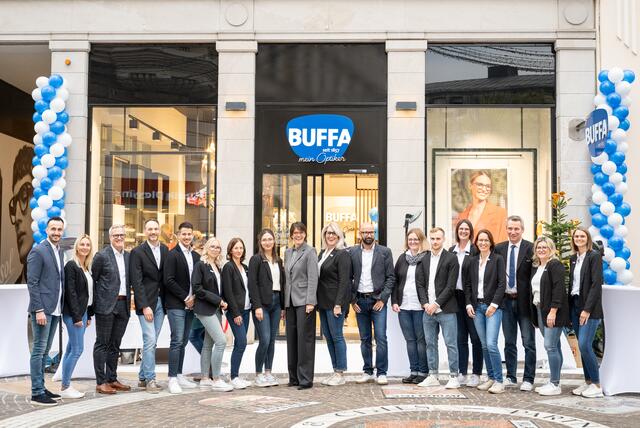 Am 12. November fand die feierliche Neueröffnung von Optik Buffa in der Klagenfurter Kramergasse 5 statt. | Foto: Marion Asam - KärntenPhoto