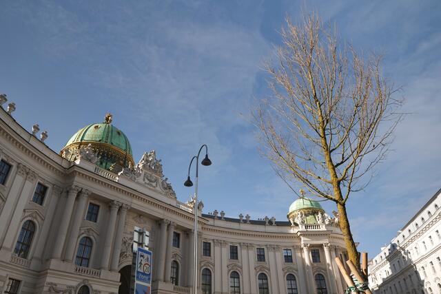 Bei blauem Himmel wurde der Michaelerplatz feierlich eröffnet. | Foto: Maximilian Spitzauer/MeinBezirk