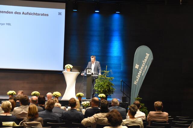 Helmut Naschberger bleibt Aufsichtsratsvorsitzender des TVB Kufsteinerland, Simon Hermann Huber sein Stellvertreter. | Foto: Barbara Fluckinger