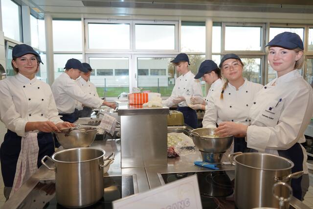 Auch Patisserie will gelernt sein | Foto: Andrea Glatzer