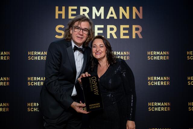 Christine Wendt sicherte sich den begehrten Excellence Award beim Internationalen Speaker Slam in Mastershausen. | Foto: privat
