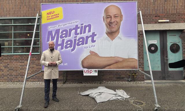 Mit einer an die Werbefigur "Meister Proper" angelehnten Kampagne unterstreicht Hajart sein Ziel für eine "saubere Stadtpolitik".  | Foto: MeinBezirk