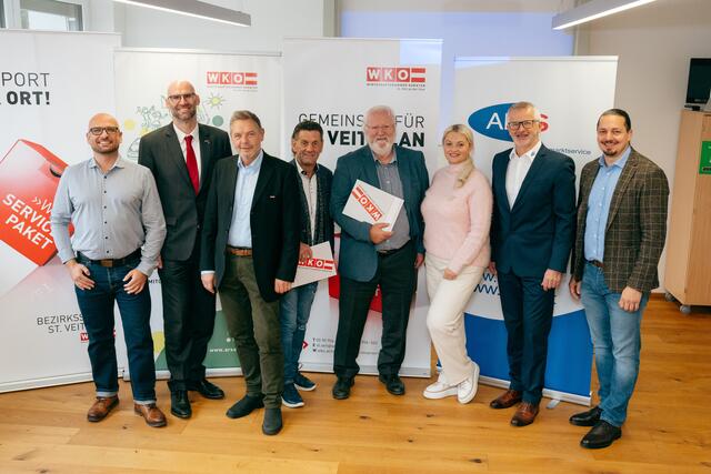 Jürgen Scherzer, Robert Schratt, Martin Vallant, Gottfried Gautsch, Michael Verderber, Anamaria Gassinger, Günter Krassnig, Walter Sabitzer | Foto: Christian Irrasch
