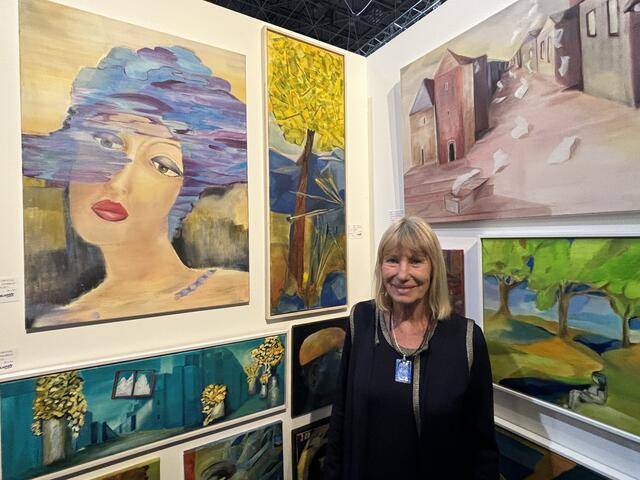 Öl auf Leinwand: Künstlerin Christine Scherl aus Grins zeigt ihre vielseitigen Arbeiten. | Foto: Kendlbacher