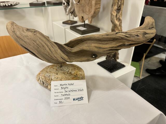 Treibholz von Künstler Martin Hobel aus Axams. | Foto: Kendlbacher