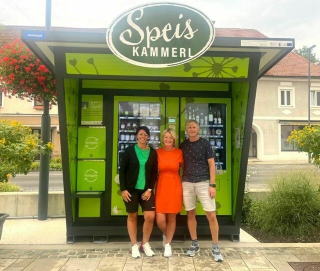 Das "Speiskammerl"-Team: Verena Lengauer, Andrea Steiner, Hannes Tangl.  | Foto: REV
