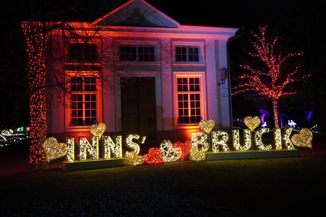 In Innsbruck ist der Lichterpark zur Weihnachtszeit nicht mehr weg zu denken.  | Foto: Alicia Martin Gomez