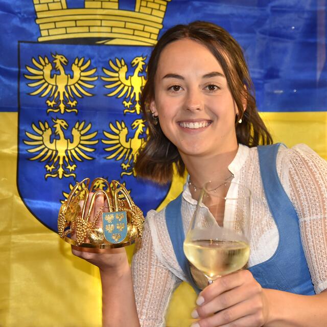NÖ Weinkönigin Laura Hummel | Foto: Herbert Schleich