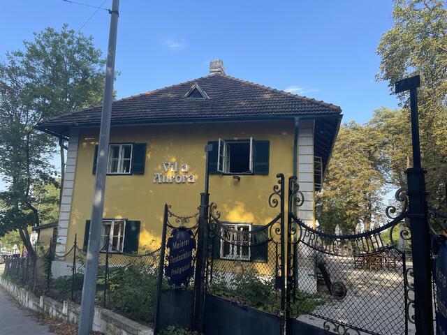 Die Villa Aurora in Ottakring könnte ihren Pächter verlieren. | Foto: Philipp Scheiber/MeinBezirk