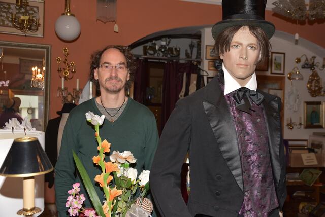 Antik-Kabinett Lukas Hohensinner, Grein, Stadtplatz 1.   | Foto: Robert Zinterhof