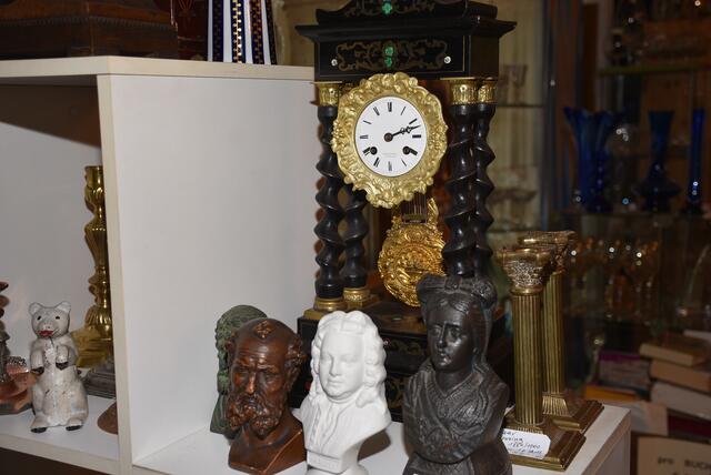 Antik-Kabinett Lukas Hohensinner, Grein, Stadtplatz 1.   | Foto: Robert Zinterhof