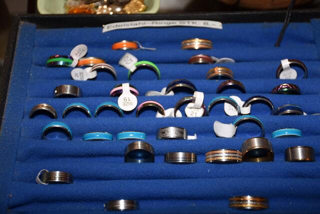 Antik-Kabinett Lukas Hohensinner, Grein, Stadtplatz 1.   | Foto: Robert Zinterhof