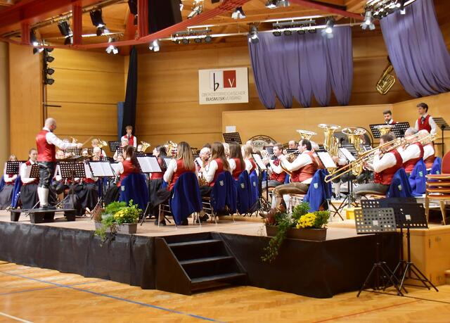 Trachtenkapelle Oberhofen