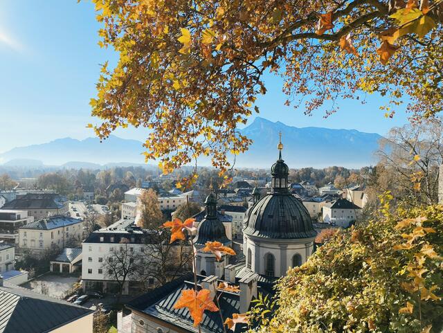 Atemberaubende Aussicht vom Stift Nonnberg auf Nonntal  | Foto: Martina Laserer 