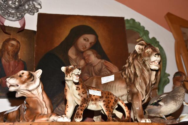 Antik-Kabinett Lukas Hohensinner, Grein, Stadtplatz 1.   | Foto: Robert Zinterhof