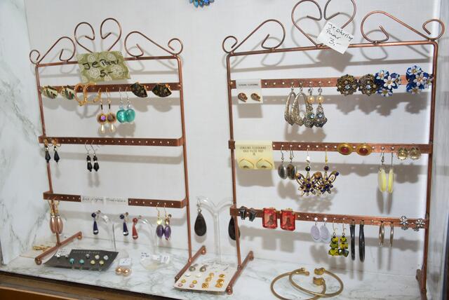 Antik-Kabinett Lukas Hohensinner, Grein, Stadtplatz 1.   | Foto: Robert Zinterhof