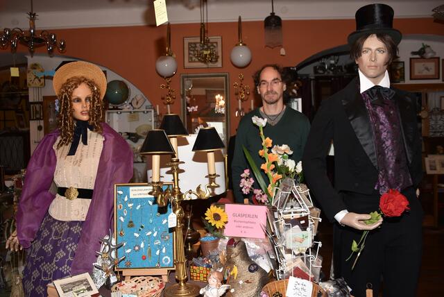 Antik-Kabinett Lukas Hohensinner, Grein, Stadtplatz 1.   | Foto: Robert Zinterhof