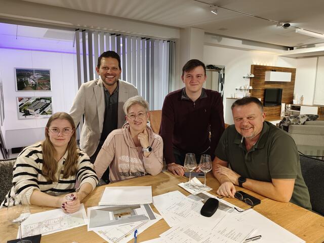 Die Möglichkeit einer eingehenden Planung nutzten zahlreiche Gäste während der Hausmesse. 