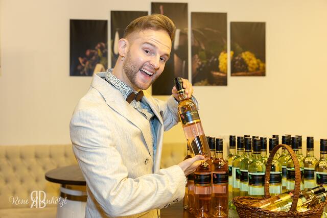 Dancing Stars - Tanzprofi Herby Stanonik. | Foto: Rene Brunhölzl/Christian Kaiser