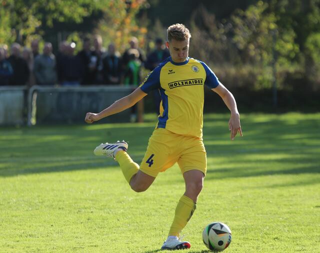 St. Oswald (Marc Trenda) überwintert nach einer ganz starken Performance als Tabellenerster in der Bezirksliga. 
