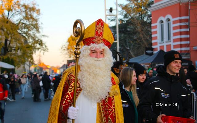 Nikolaus beim Perchtenlauf, Leibnitz, 2024