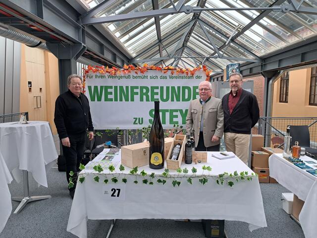 Die Weinfreunde zu Steyr waren heuer erstmals bei der „Wein trifft Genuss“ im MAW Steyr. | Foto: Weinfreunde zu Steyr