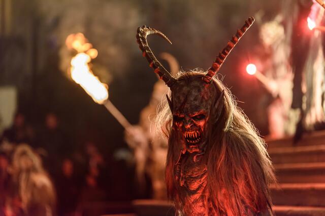 Gestern ereignete sich ein Vorfall bei einem Krampuslauf in Klagenfurt (Symbolfoto) | Foto: stock.adobe.com/at/Nicola Simeoni