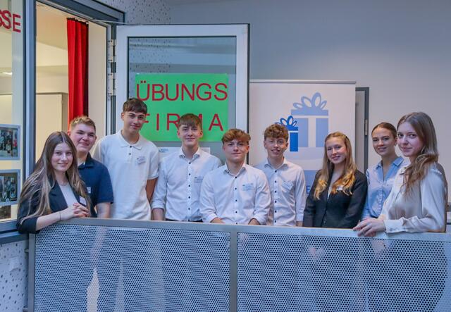 Die Veranstaltung bot eine einzigartige Gelegenheit, die vielfältigen Bildungsangebote der HAK Mattersburg hautnah zu erleben und sich über die spannenden Neuerungen in der Ausbildung zu informieren. | Foto: Alejandra Ortiz