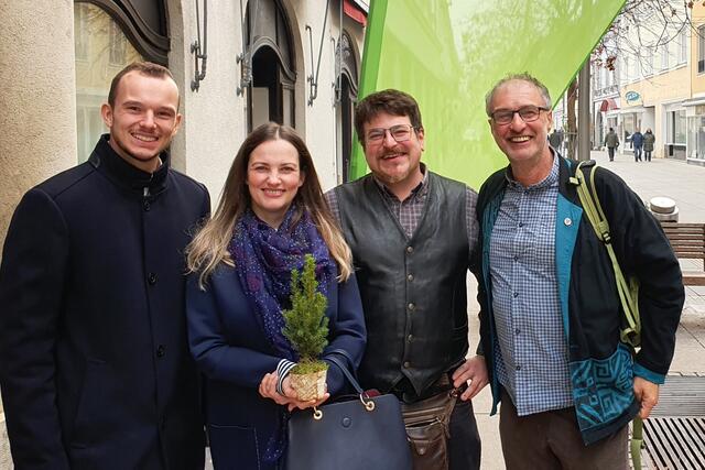 David Fürtinger (Natschbach-Loipersbach),
Erika Maierszak, Moritz Hartmann und Josef Kerschbaumer (Warth). | Foto: Grüne