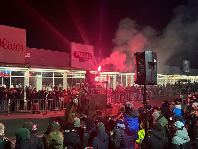 5.000 Zuschauerinnen und Zuschauer verfolgten das Spektakel. | Foto: Gemeinde Rosental