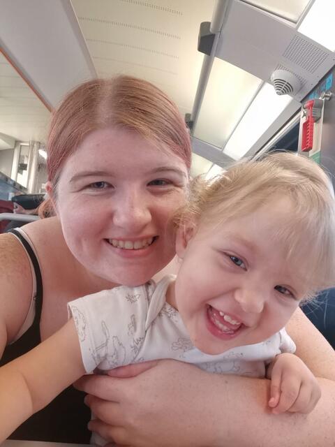 Mama Anna ist immer an Johannas Seite. | Foto: Karrer