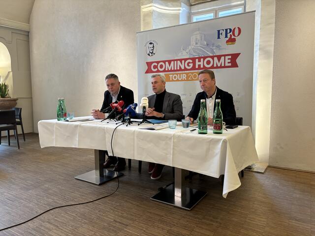 Norbert Hofer rechnet mit einer FPÖ-Regierungsbeteiligung nach der Wahl am 19. Jänner. | Foto: Tscheinig