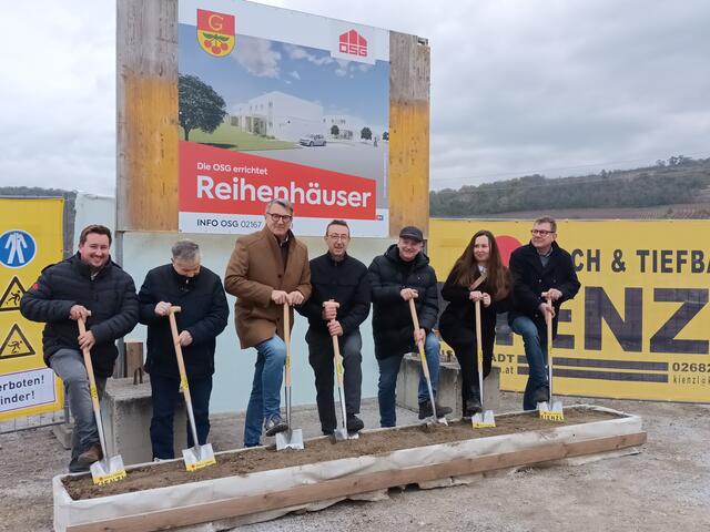Neue Reihenhäuser entstehen in der Gemeinde Jois. | Foto: OSG