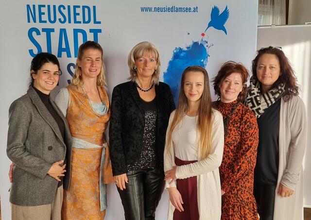Bürgermeisterin Elisabeth begrüßte den neuen Verein bereits im Rathaus Neusiedl. | Foto: Neusiedl