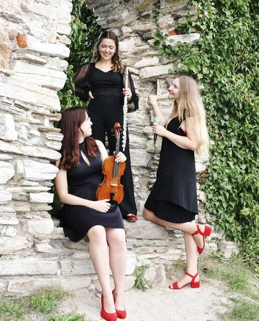 Das Trio Wunschmusik stimmt in Stiwoll auf den Advent ein. | Foto: privat