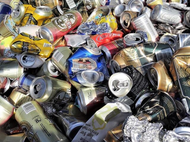 Mit 1. Jänner 2025 wird das Pfandsystem für Einwegverpackungen aus Kunststoff und Metall, konkret für Getränkeflaschen und -dosen, eingeführt. (Symbolbild) | Foto: Pixabay