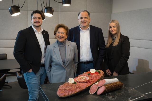 Die Familie Sorger feiert das 115-jährige Bestehen ihres Unternehmens.  | Foto: Sorger