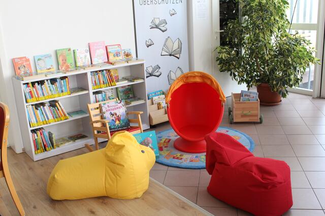 Auch für die Kleinsten ist in der Bücherei Oberschützen eine kleine Leseecke eingerichtet.  | Foto: Gemeinde Oberschützen