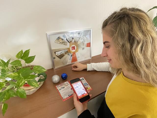 Einfach QR Code scannen, Rechnung hochladen oder per Email einsenden, und schon kann man Gutscheine bis zu 200 Euro gewinnen.  | Foto: MeinBezirk