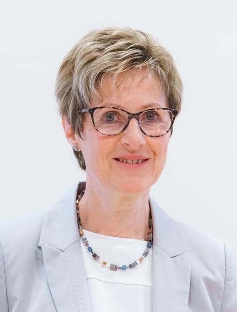 Die Randegger Altbürgermeisterin Claudia Fuchsluger wurde in St. Pölten von der Landes-ÖVP für ihre Verdienste geehrt. | Foto: Marktgemeinde Randegg