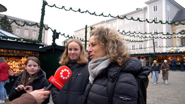 Franzi, Nina und Sophia sind schon sehr in Weihnachtsstimmung.