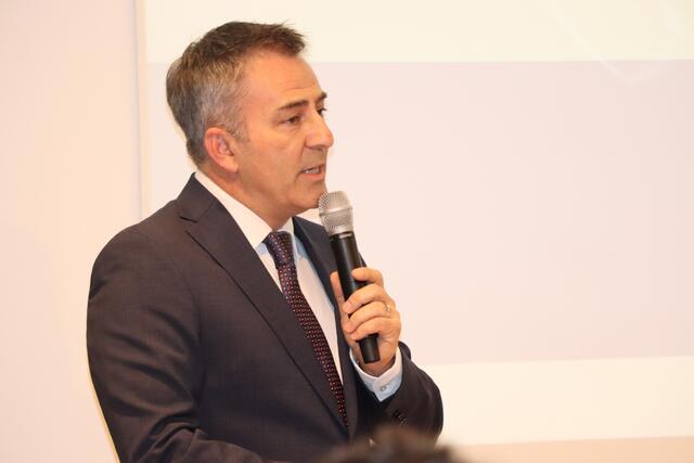 Direktor Herwig Ortner bedankte sich bei allen Anwesenden. | Foto: Nimpf