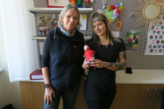 Elisabeth Corazza und Silvia Heschl sind Teil des Rosalinda-Teams.  | Foto: Patricia Hillinger/MeinBezirk