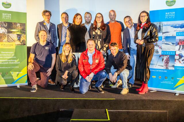 Ein neuer Höhlenfilm wurde vorgeführt und der aktuelle Stand der Höhlenforschung präsentiert. | Foto: Helmuth Weichselbraun